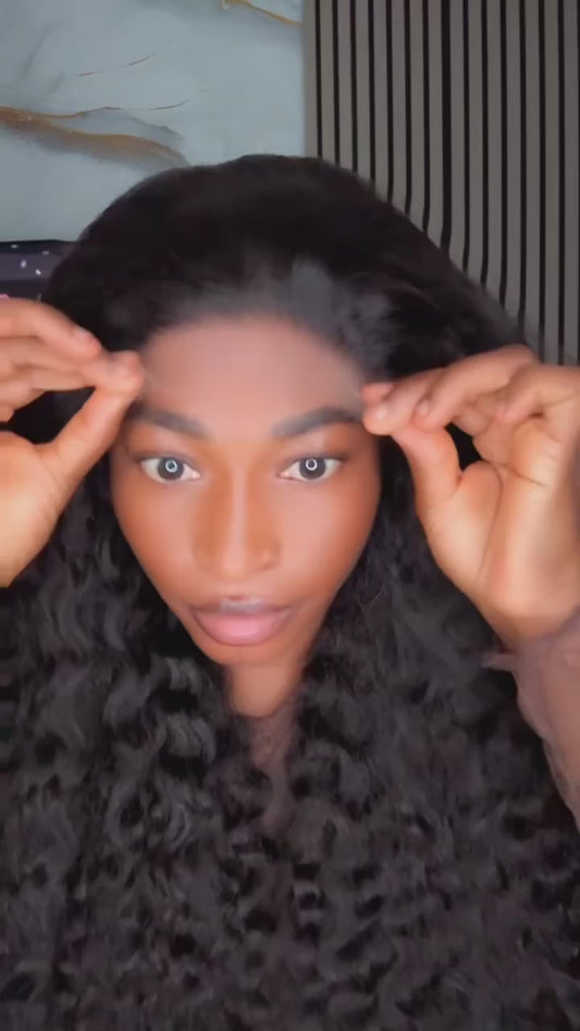 LUXURY CURLS