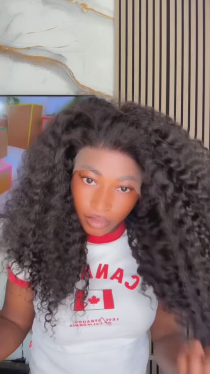 LUXURY CURLS